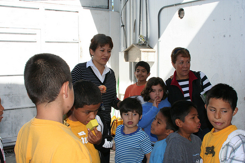 El orfanatorio Casa Hogar Lirio de los Valles alberga a 85 niños huérfanos en Tijuana